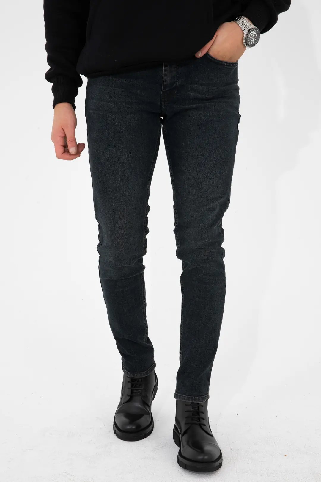 Erkek Siyah Taşlamalı Slim Fit Dar Paça Kot Pantolon